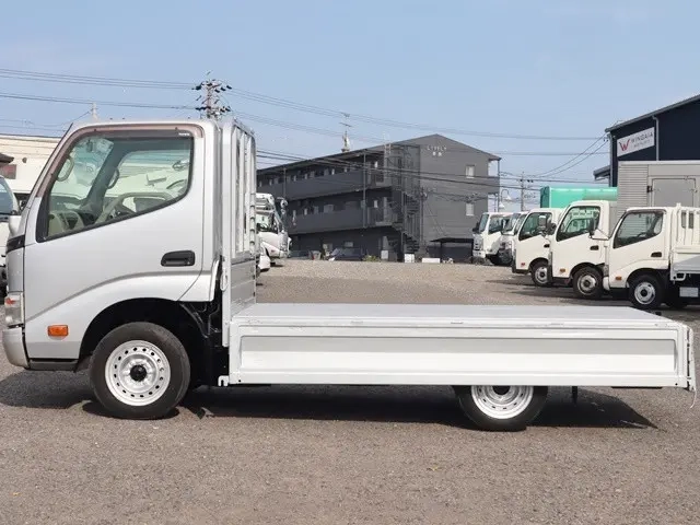 トヨタ 平ボディ ダイナ|中古トラックの販売・買取・査定のアイナビ