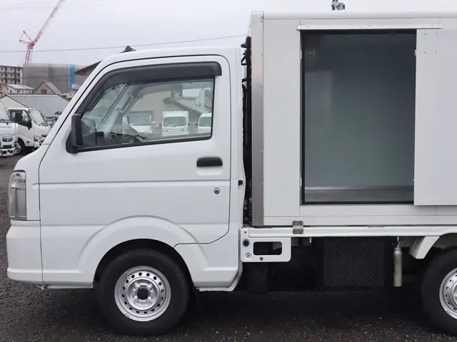 スズキ 冷凍バン|中古トラックの販売・買取・査定のアイナビ