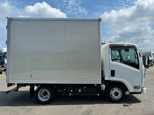 いすゞ バン車 エルフ|中古トラックの販売・買取・査定のアイナビ