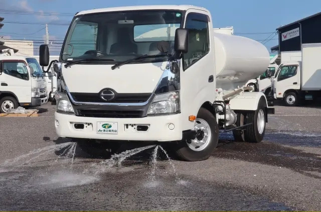 日野 特殊車両 デュトロ|中古トラックの販売・買取・査定のアイナビ