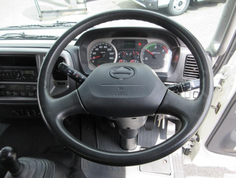 日野 ウイング車|中古トラックの販売・買取・査定のアイナビ