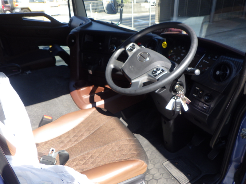 日野 ウイング車|中古トラックの販売・買取・査定のアイナビ