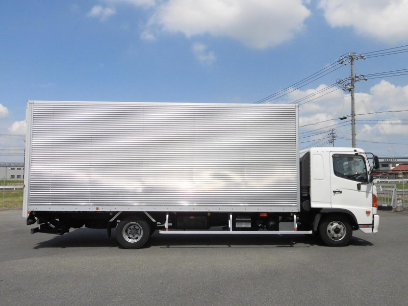 日野 バン車|中古トラックの販売・買取・査定のアイナビ