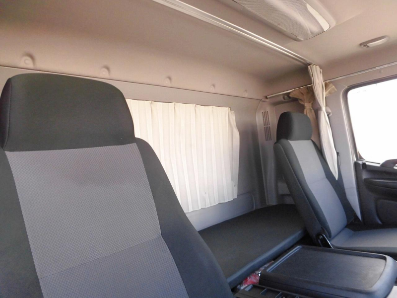 日野 バン車|中古トラックの販売・買取・査定のアイナビ