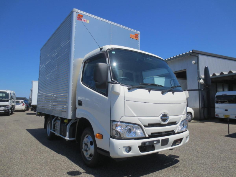 三菱ふそう バン車|中古トラックの販売・買取・査定のアイナビ