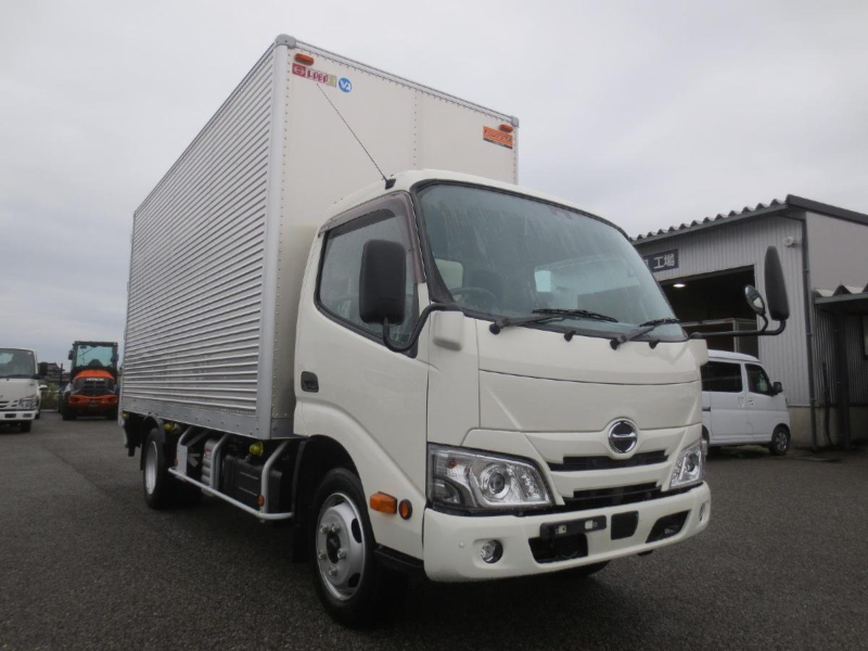 日野 バン車|中古トラックの販売・買取・査定のアイナビ