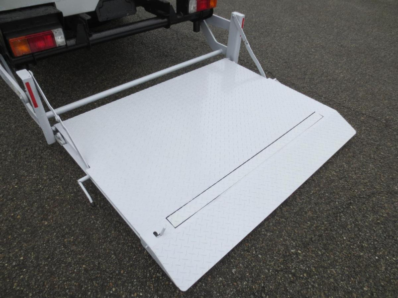 日野 バン車|中古トラックの販売・買取・査定のアイナビ