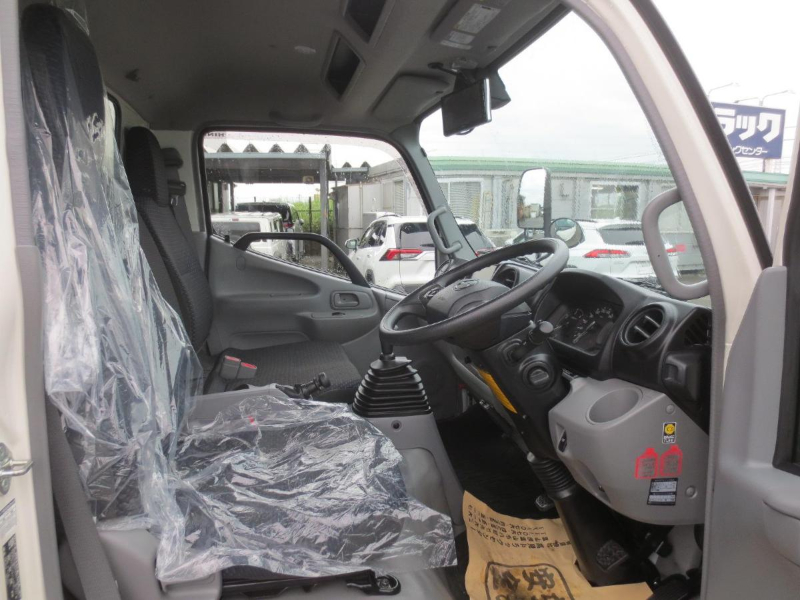 日野 バン車|中古トラックの販売・買取・査定のアイナビ