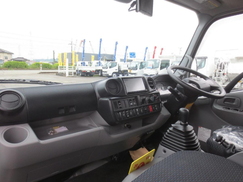 日野 バン車|中古トラックの販売・買取・査定のアイナビ