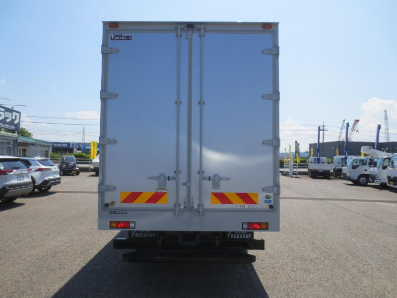 三菱ふそう バン車|中古トラックの販売・買取・査定のアイナビ