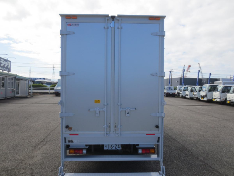 三菱ふそう バン車|中古トラックの販売・買取・査定のアイナビ