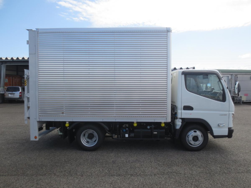 三菱ふそう バン車|中古トラックの販売・買取・査定のアイナビ
