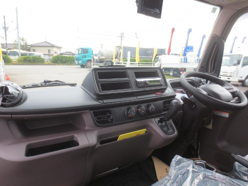 三菱ふそう 平ボディ|中古トラックの販売・買取・査定のアイナビ