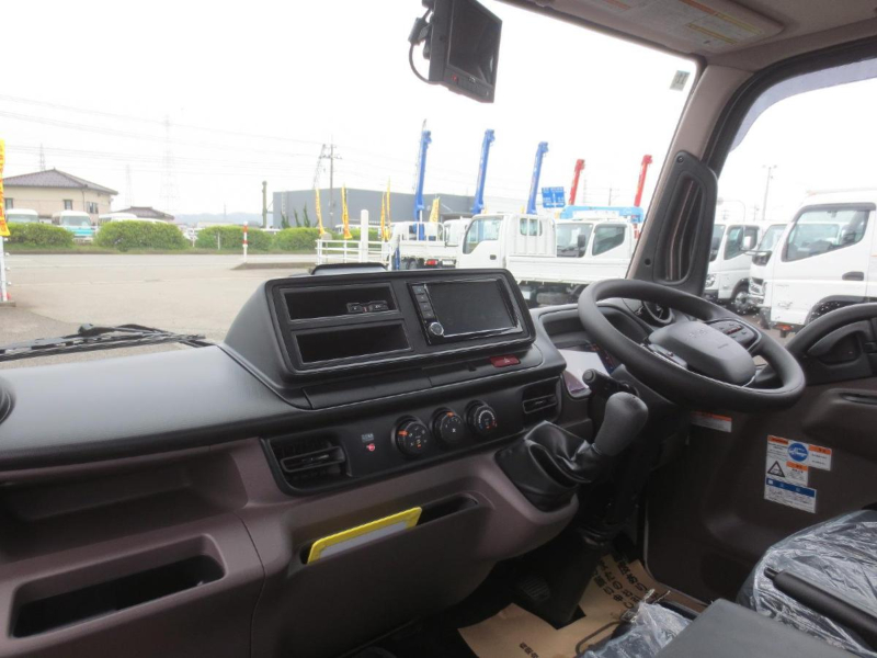 三菱ふそう ユニック|中古トラックの販売・買取・査定のアイナビ