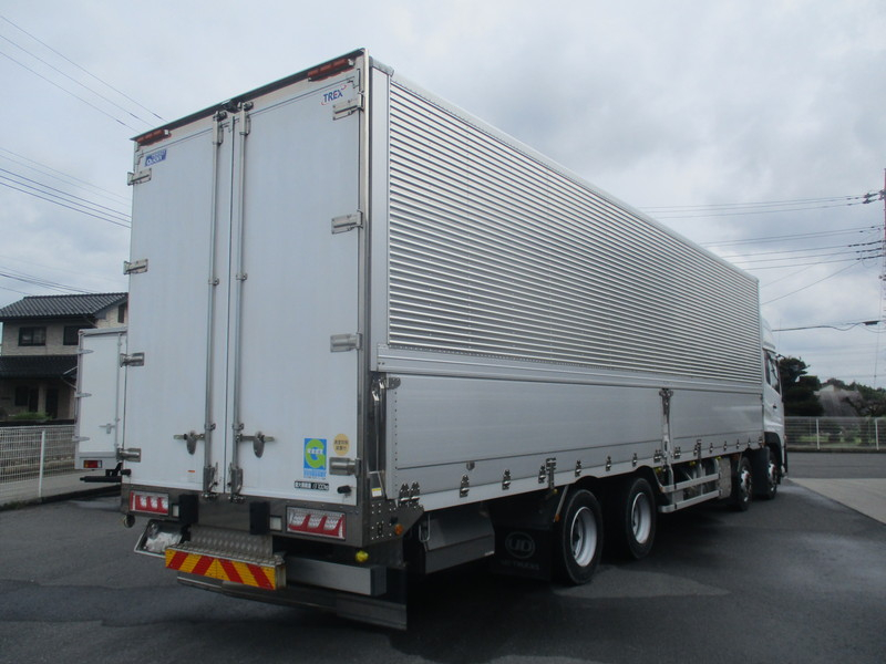 UDトラックス ウイング車 クオン|中古トラックの販売・買取・査定のアイナビ