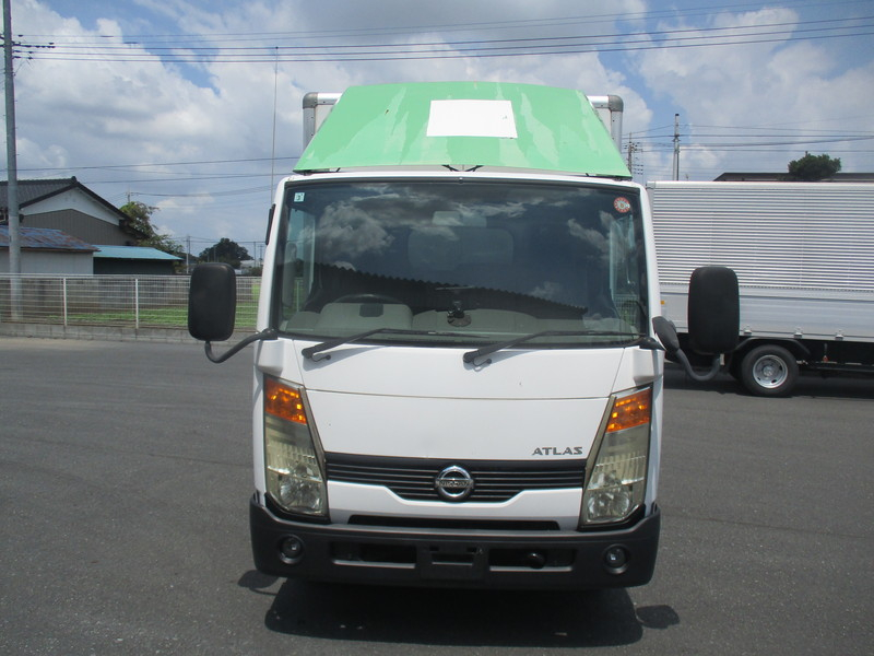 UDトラックス バン車 アトラス|中古トラックの販売・買取・査定のアイナビ