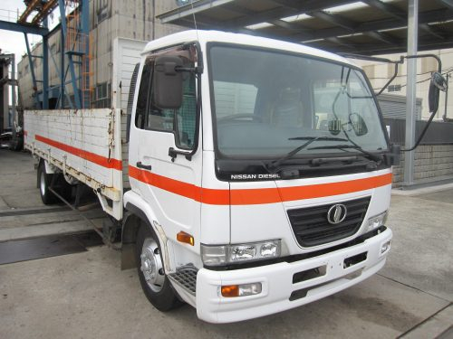 UDトラックス パッカー|中古トラックの販売・買取・査定のアイナビ