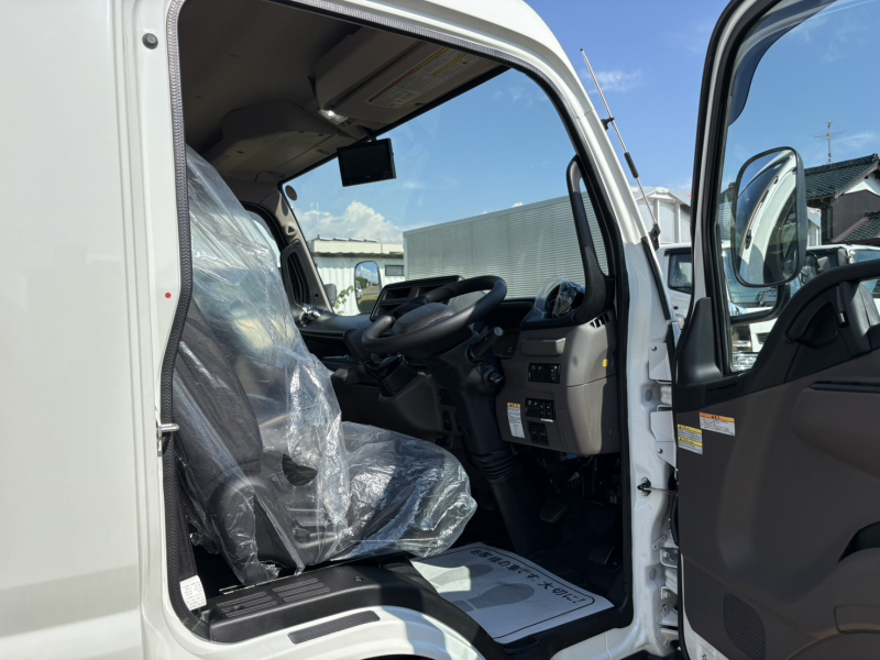 三菱ふそう バン車 キャンター|中古トラックの販売・買取・査定のアイナビ