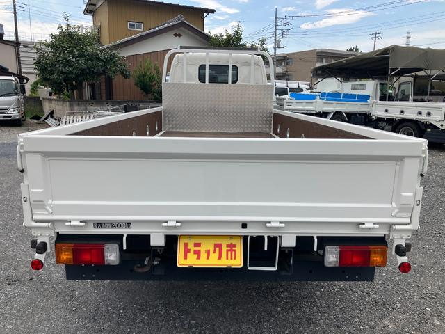 日野 平ボディ デュトロ|中古トラックの販売・買取・査定のアイナビ
