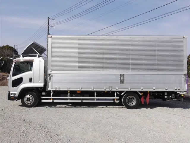いすゞ ウイング車 フォワード|中古トラックの販売・買取・査定のアイナビ