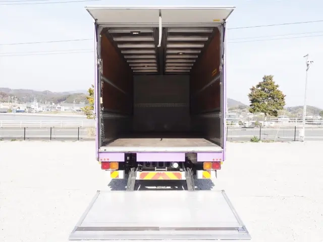 いすゞ ウイング車 フォワード|中古トラックの販売・買取・査定のアイナビ