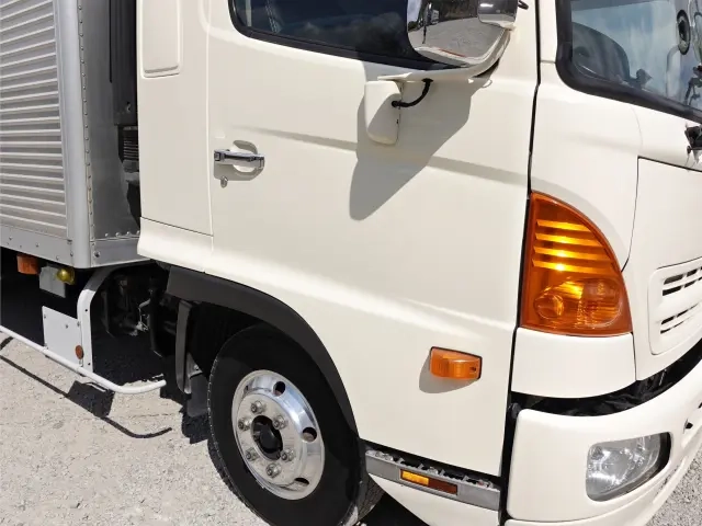 日野 バン車 レンジャー|中古トラックの販売・買取・査定のアイナビ