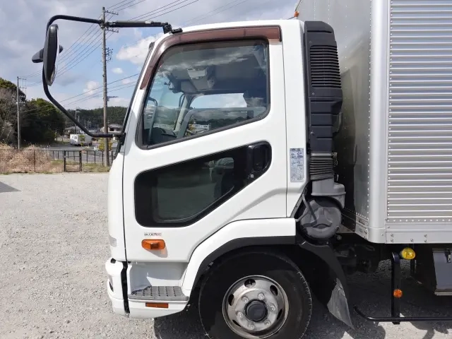 三菱 バン車 ファイター|中古トラックの販売・買取・査定のアイナビ