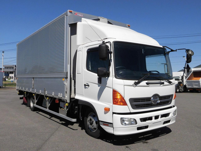 日野 ウイング車