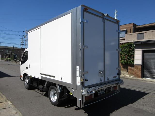 トヨタ バン車|中古トラックの販売・買取・査定のアイナビ