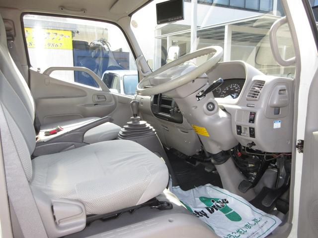 日野 バン車 デュトロ|中古トラックの販売・買取・査定のアイナビ