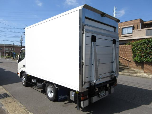 日野 バン車 デュトロ|中古トラックの販売・買取・査定のアイナビ
