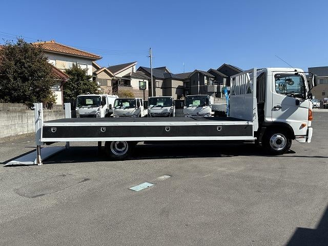 日野 平ボディ|中古トラックの販売・買取・査定のアイナビ