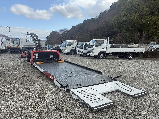 いすゞ 特殊車両|中古トラックの販売・買取・査定のアイナビ