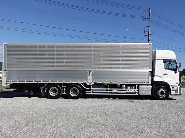 UDトラックス ウイング車 クオン|中古トラックの販売・買取・査定のアイナビ