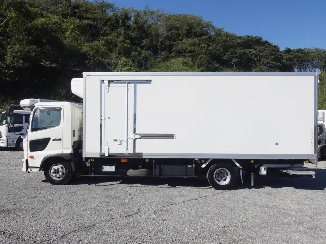 日野 冷凍バン レンジャー|中古トラックの販売・買取・査定のアイナビ