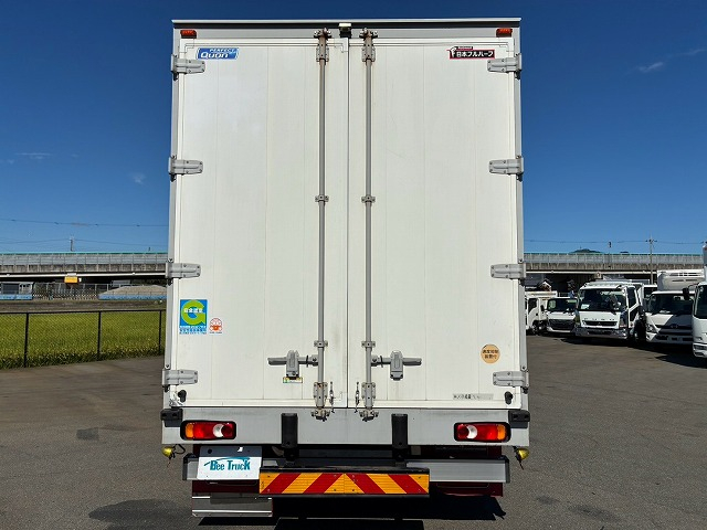 UDトラックス ウイング車 クオン|中古トラックの販売・買取・査定のアイナビ