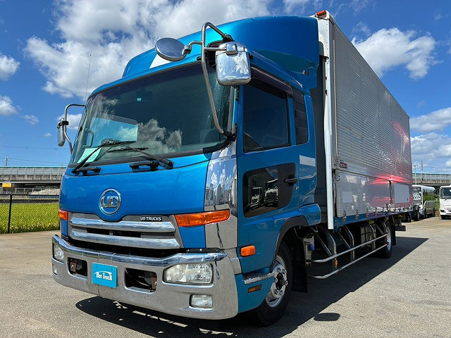 UDトラックス ウイング車 コンドル|中古トラックの販売・買取・査定のアイナビ