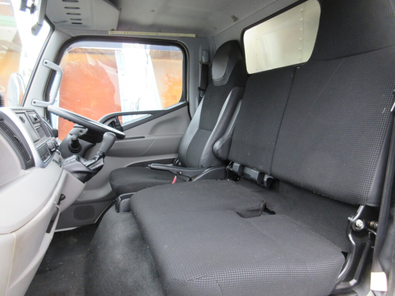 三菱ふそう バン車 キャンター|中古トラックの販売・買取・査定のアイナビ