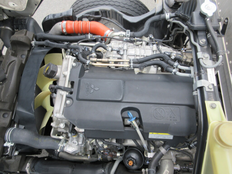 三菱ふそう バン車 キャンター|中古トラックの販売・買取・査定のアイナビ