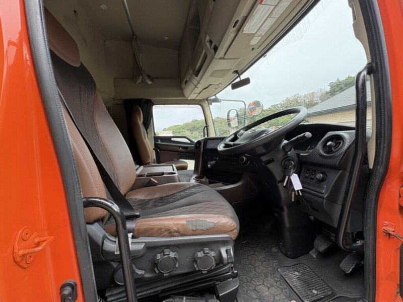 日野 ウイング車 プロフィア|中古トラックの販売・買取・査定のアイナビ
