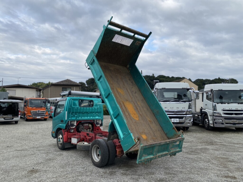 日野 ダンプ デュトロ|中古トラックの販売・買取・査定のアイナビ