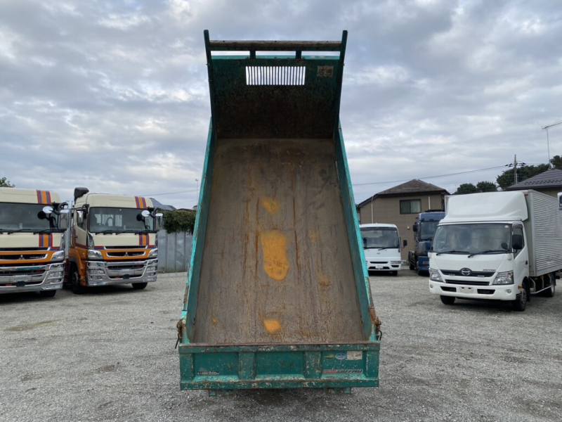 日野 ダンプ デュトロ|中古トラックの販売・買取・査定のアイナビ