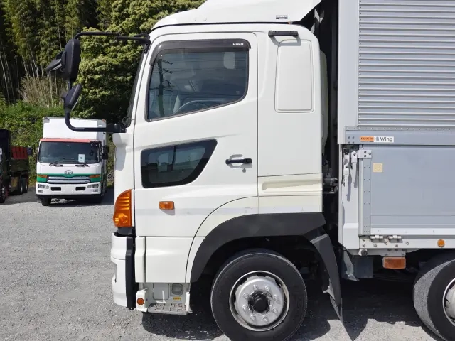 日野 ウイング車 プロフィア|中古トラックの販売・買取・査定のアイナビ