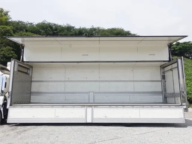 いすゞ ウイング車 ギガ|中古トラックの販売・買取・査定のアイナビ
