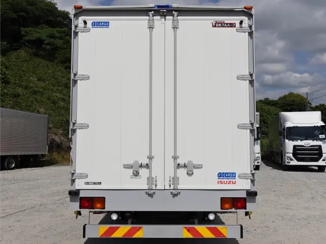 いすゞ ウイング車 フォワード|中古トラックの販売・買取・査定のアイナビ