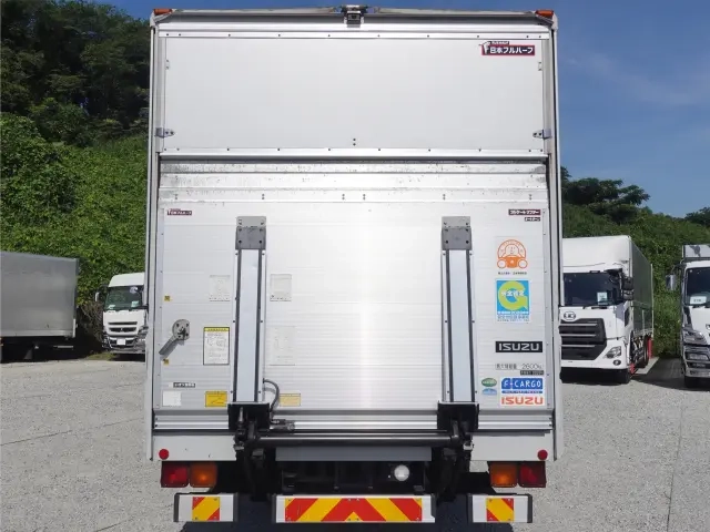 いすゞ ウイング車 フォワード|中古トラックの販売・買取・査定のアイナビ