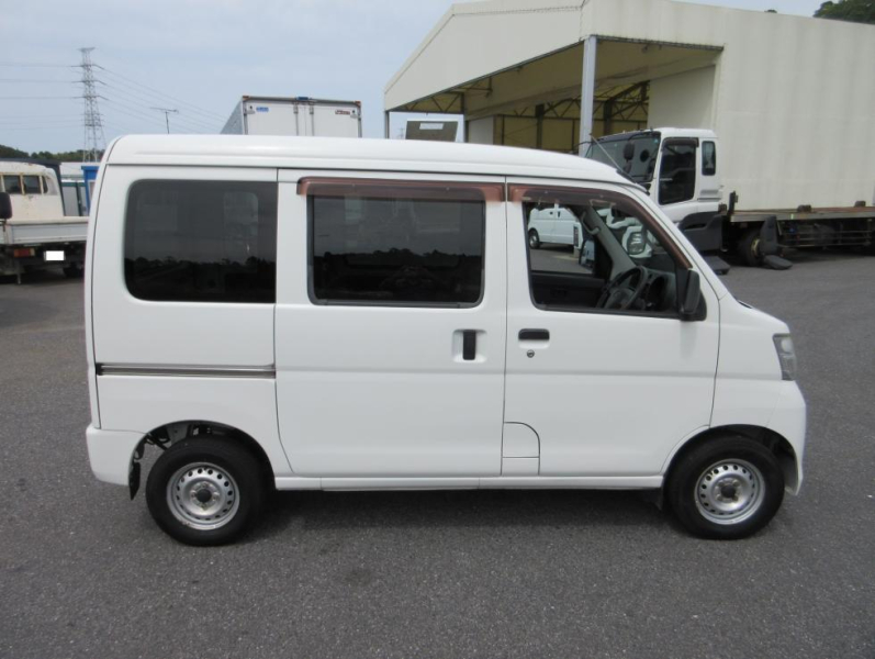 ダイハツ バン車|中古トラックの販売・買取・査定のアイナビ