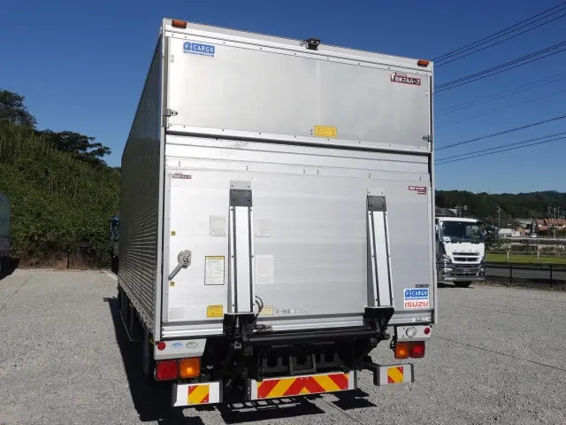 いすゞ バン車 フォワード|中古トラックの販売・買取・査定のアイナビ