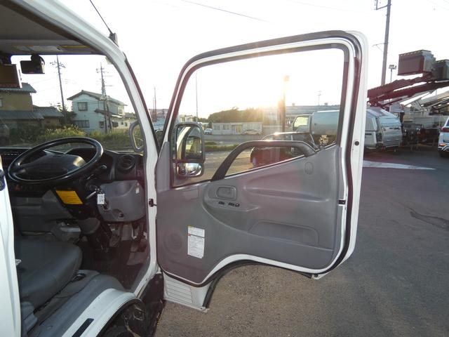 日野 バン車 デュトロ|中古トラックの販売・買取・査定のアイナビ