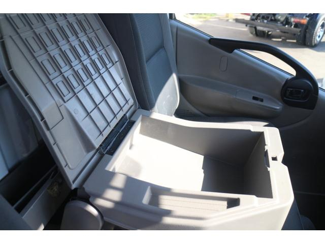 日産 平ボディ|中古トラックの販売・買取・査定のアイナビ